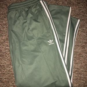 Adidas sweatpants